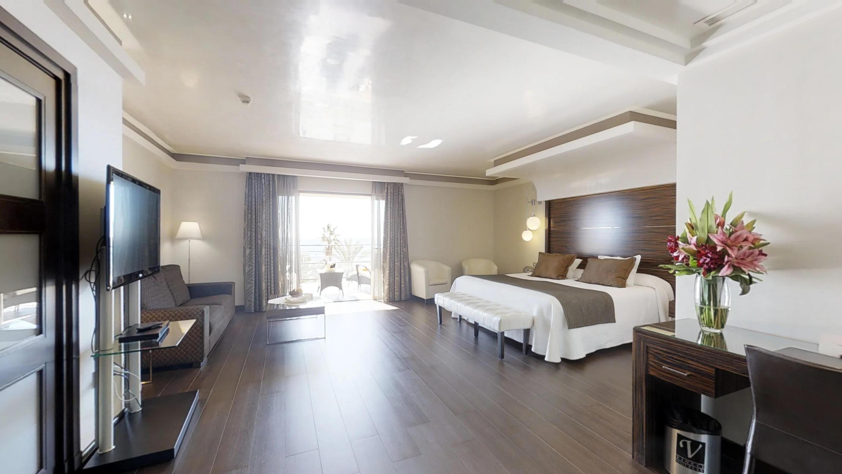Hotel Vincci Seleccion Aleysa Benalmádena Exteriér fotografie A room at the hotel