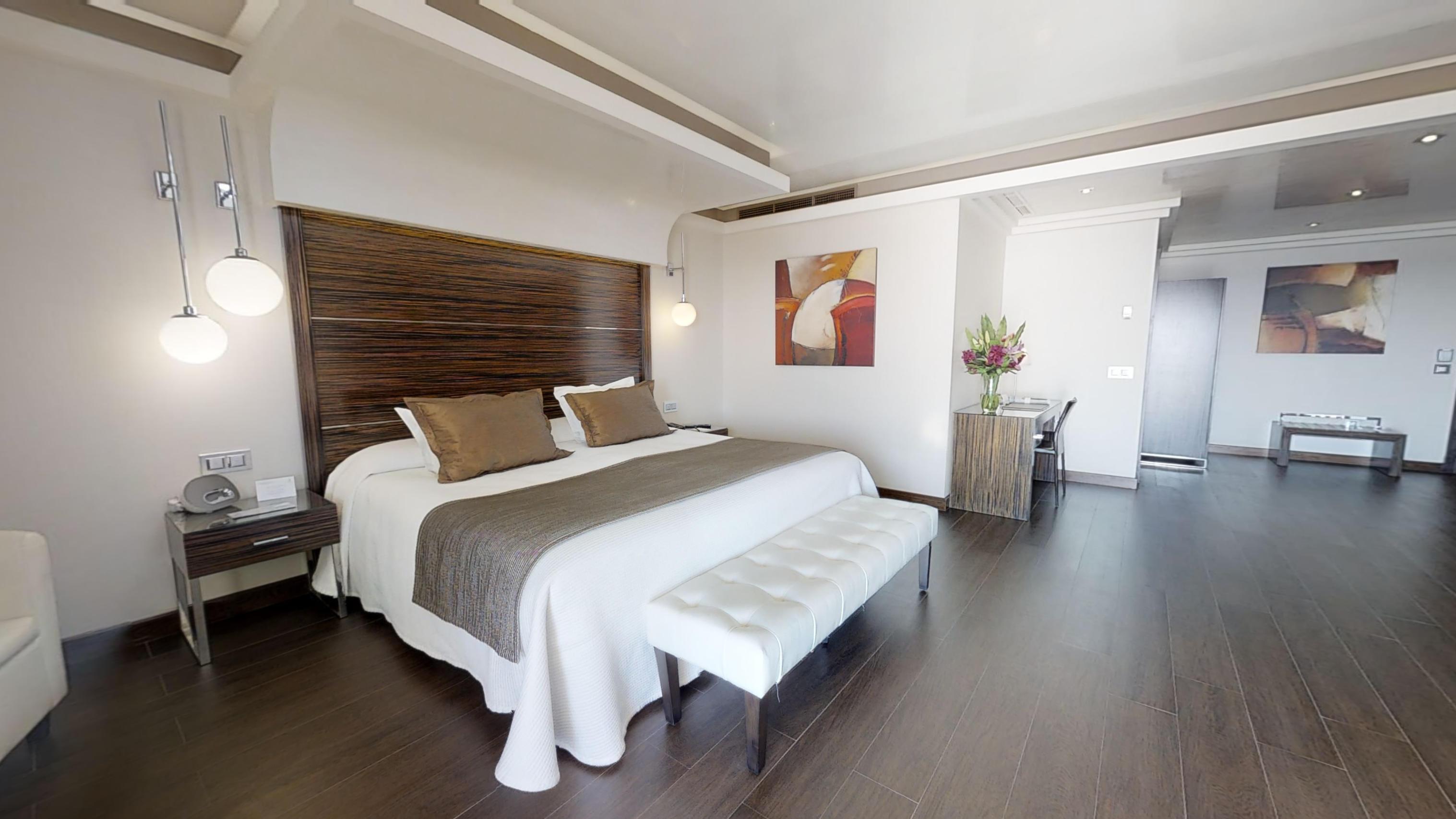 Hotel Vincci Seleccion Aleysa Benalmádena Exteriér fotografie A room at the hotel