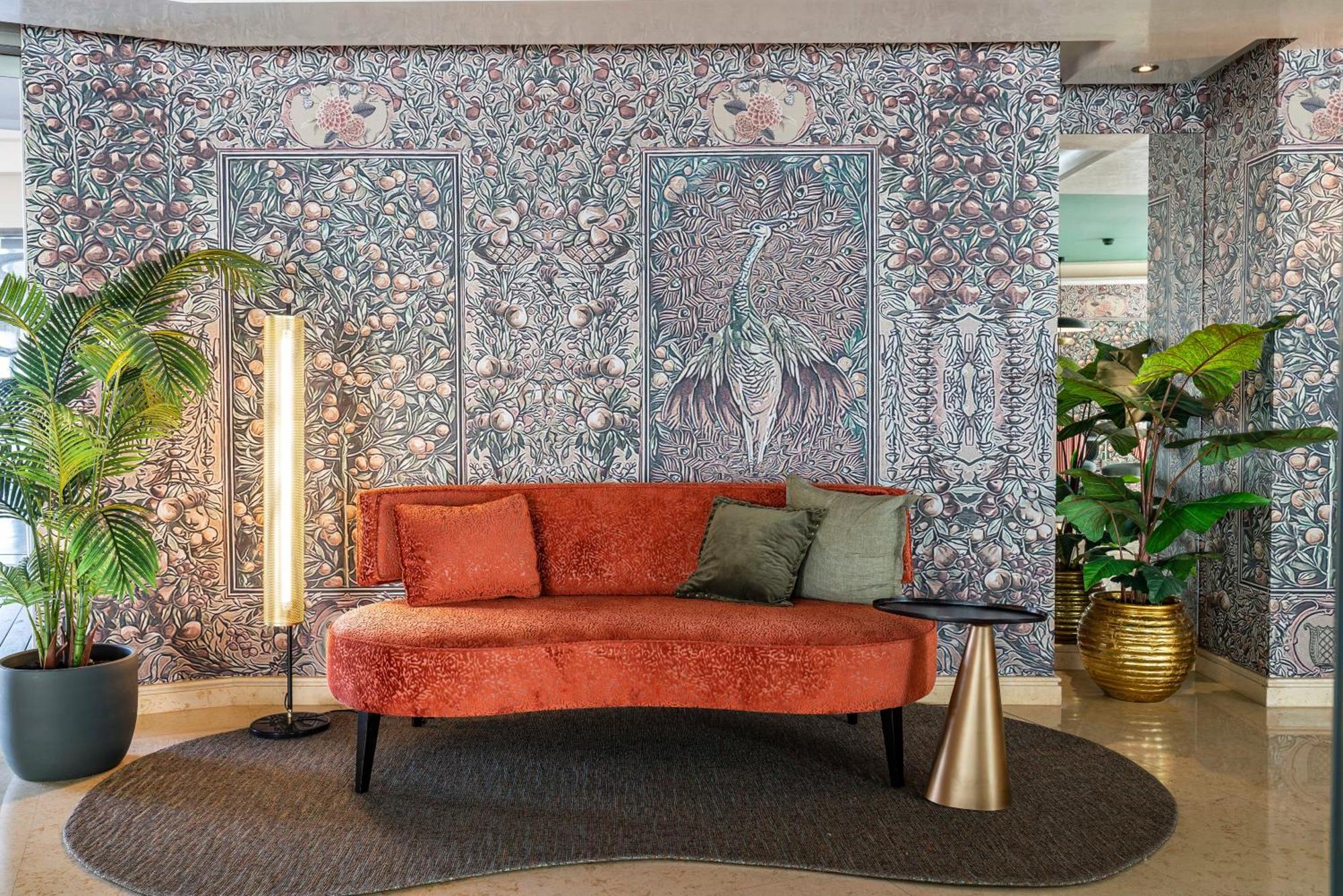 Hotel Vincci Seleccion Aleysa Benalmádena Exteriér fotografie The lobby of the hotel